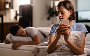 Qué significa soñar que tu papá engaña a tu mamá