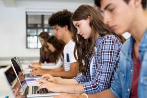 30 Derechos Esenciales de Estudiantes en la Escuela