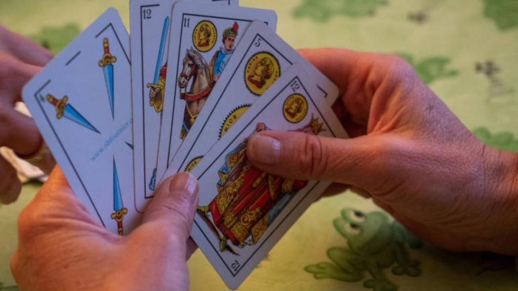 cómo jugar Carioca: Reglas, estrategias y consejos
