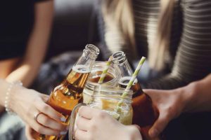 Normativa de venta de alcohol cerca de escuelas