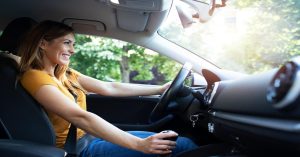 Soñar Manejando Carro en Subida
