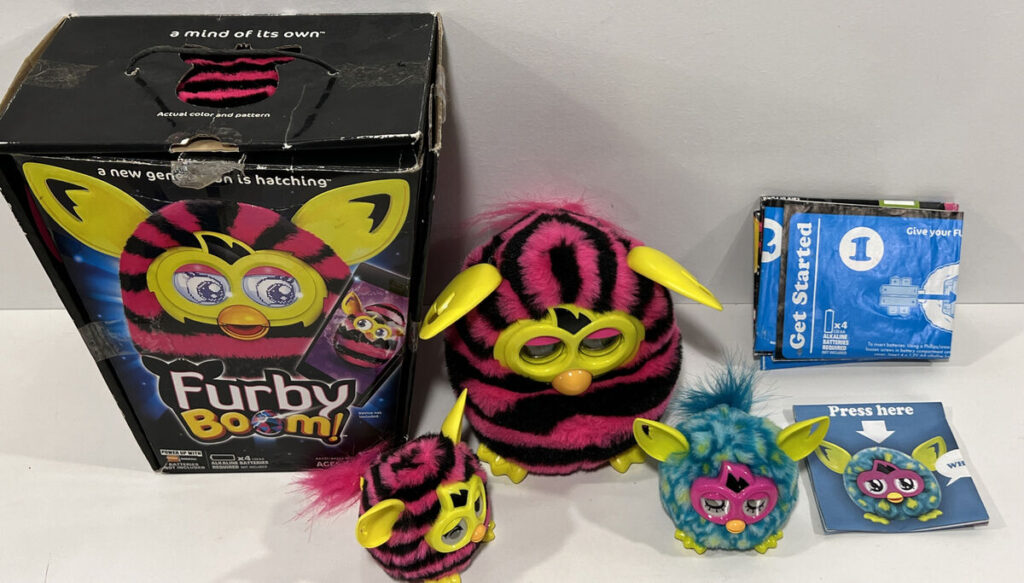 jugar con el Furby Boom