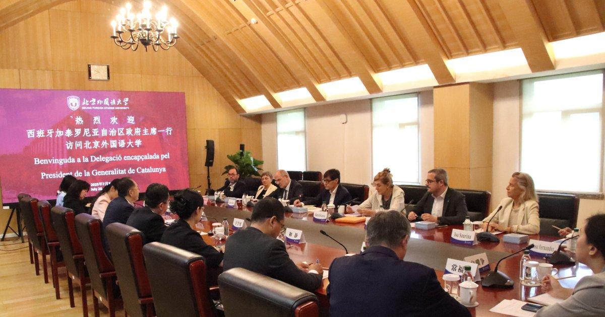Profesorado de catalán en universidad china