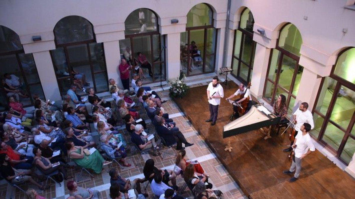 Escenario y ambiente del Festival de Música Renacentista y Barroca
