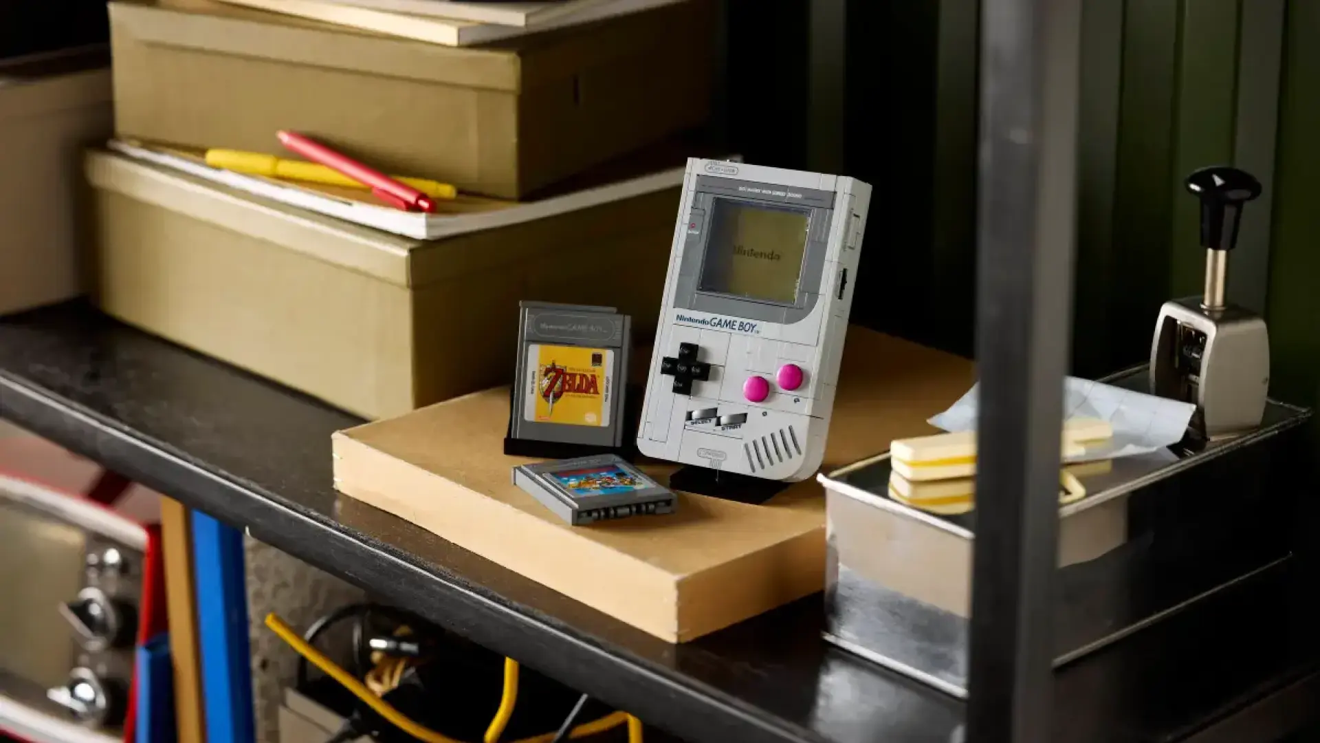 Montaje LEGO Game Boy piezas