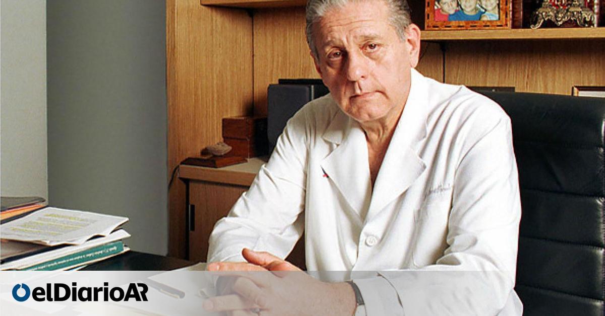 Profesionales de la medicina social trabajando en comunidad