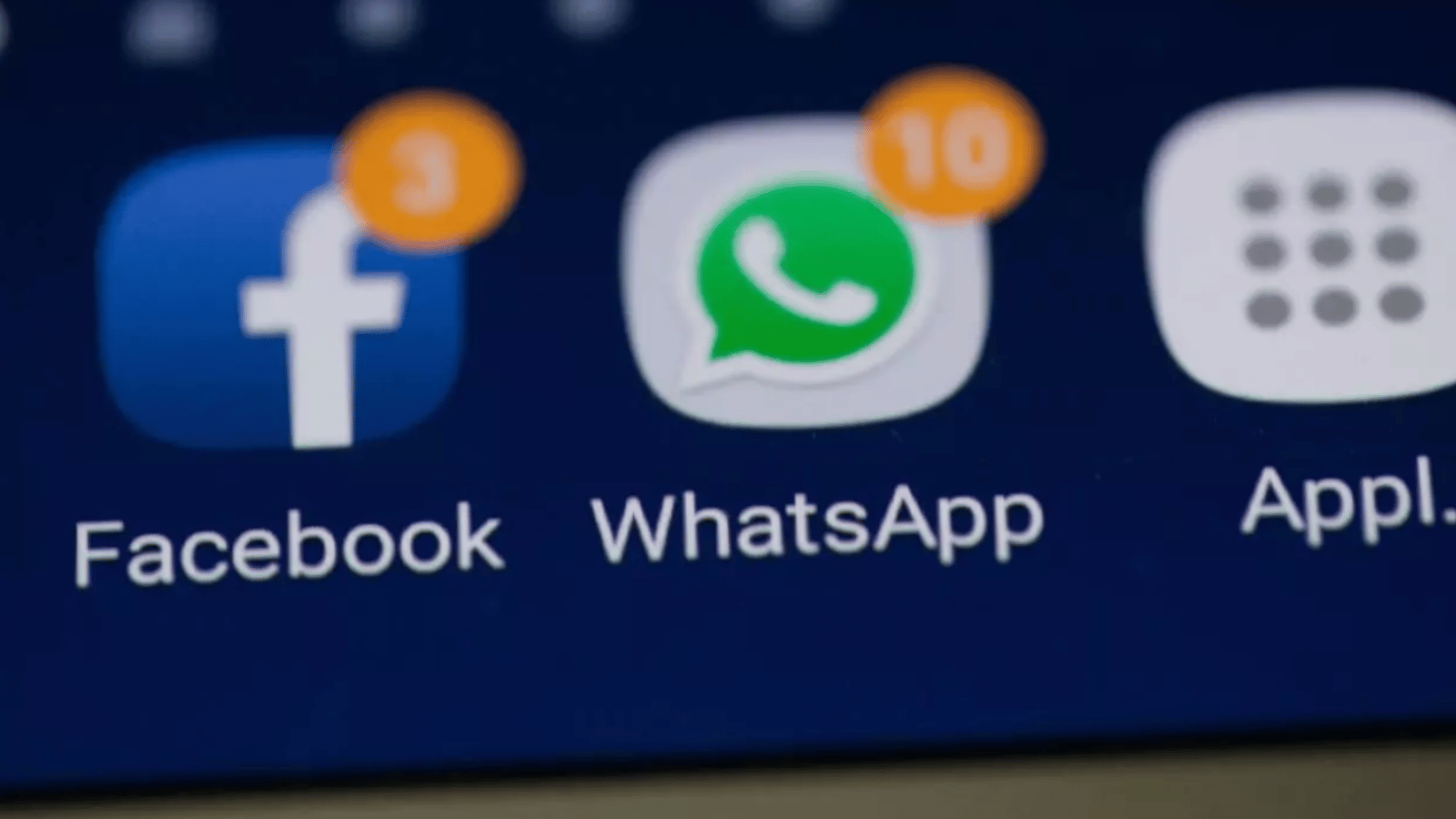 Anuncios en WhatsApp