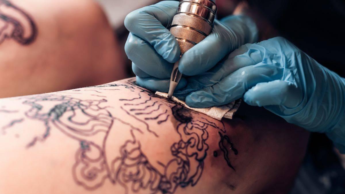 Exposición solar y tatuajes