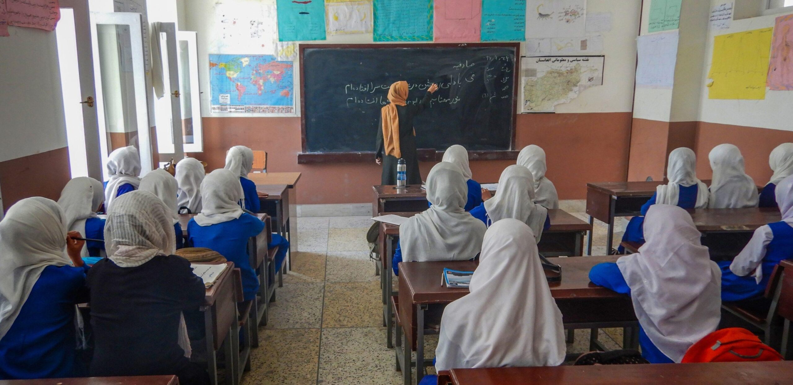 Acceso a la educación de mujeres en Afganistán