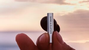 Bang & Olufsen lanza los auriculares Beo Grace