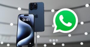 WhatsApp Liquid Glass