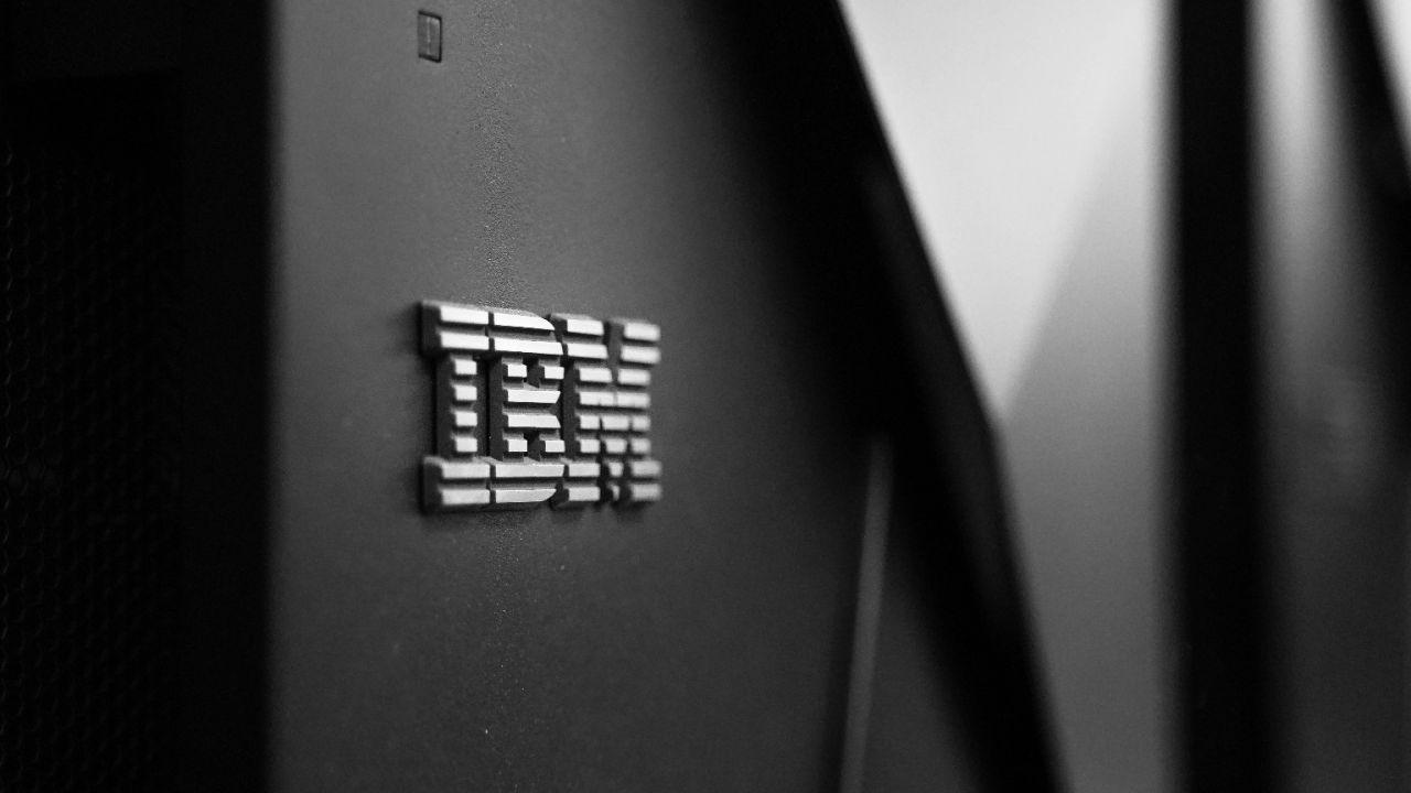 Estrategia de IBM en IA y cloud híbrida