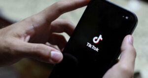 Protección de Datos alerta de que TikTok envía datos personales a China