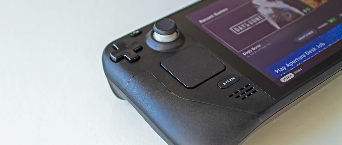 Steam Deck con pantalla LCD