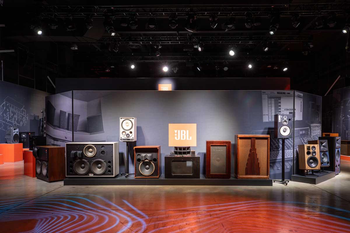 Celebración JBL innovación en sonido