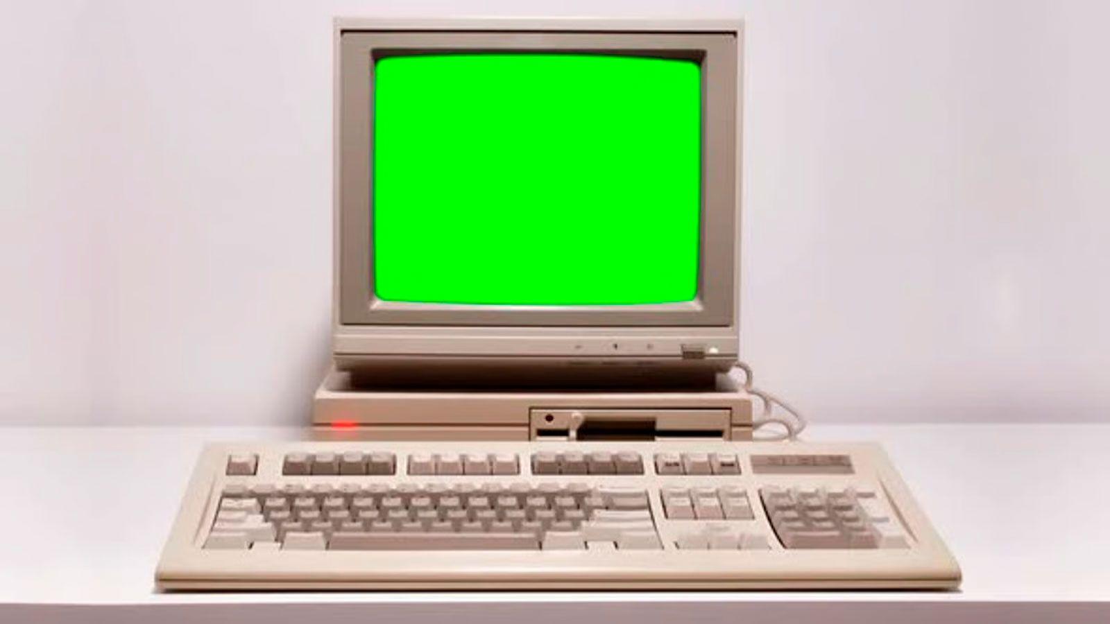 Escritorio Desert OS en PC antiguo