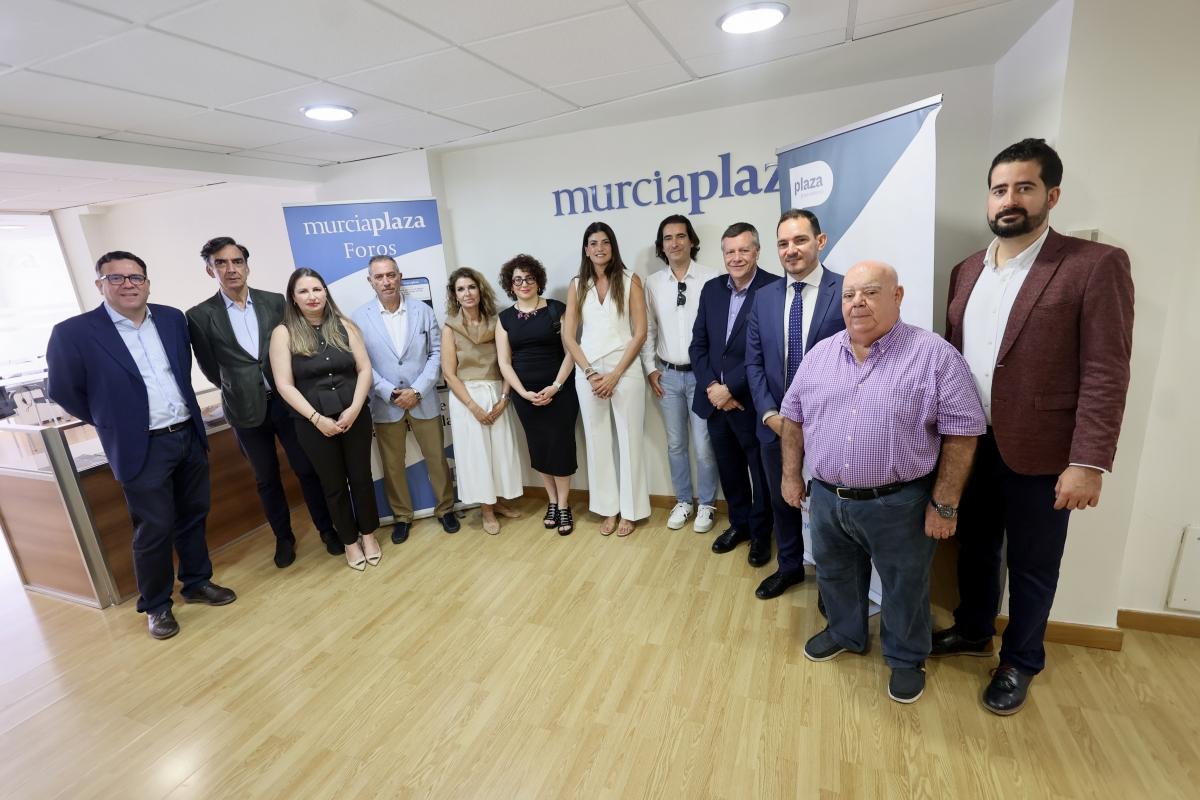 Profesor y alumno con IA
