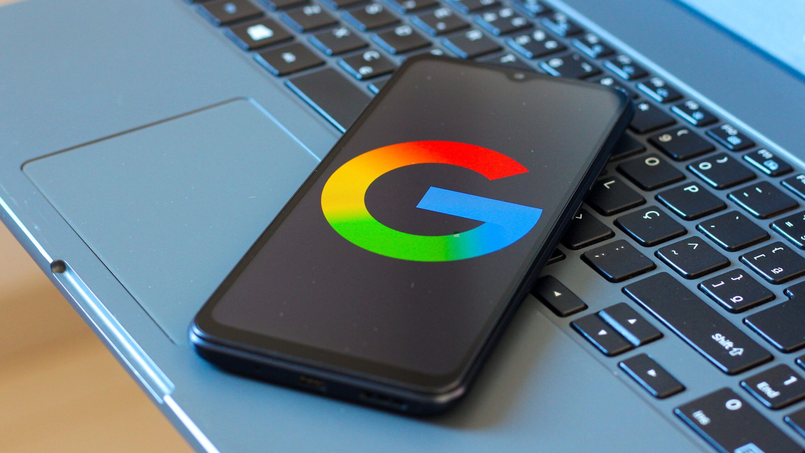 Justicia europea sanciona a Google por monopolio
