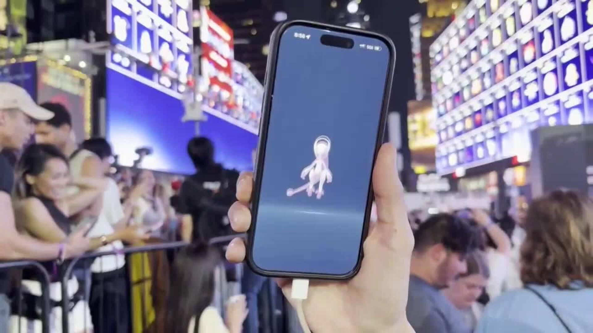Mega Mewtwo Y en Times Square