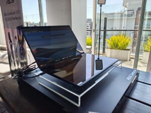 ASUS Zenbook DUO