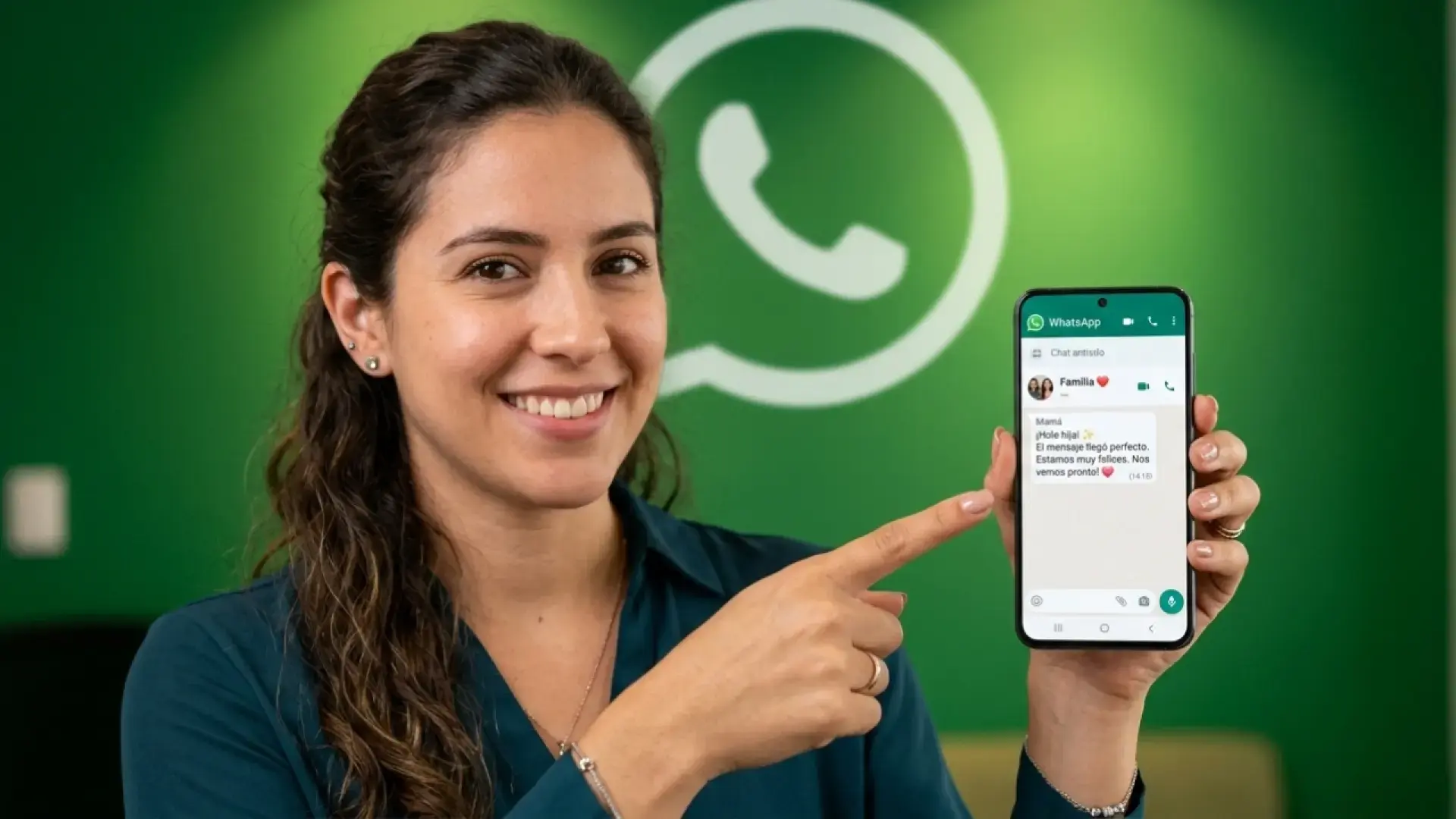 WhatsApp WhatsApp